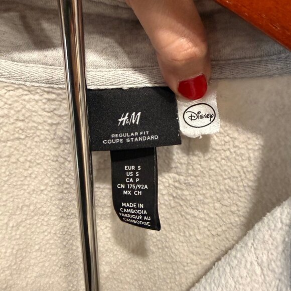 Men's H&M x Disney Donald Duck Quarter Zip Sweater, Light GREY Size Small - Picture 3 of 3